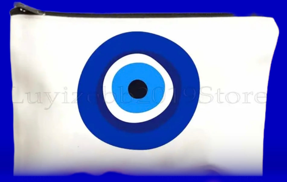 MAKE UP / TOILETRY POUCH